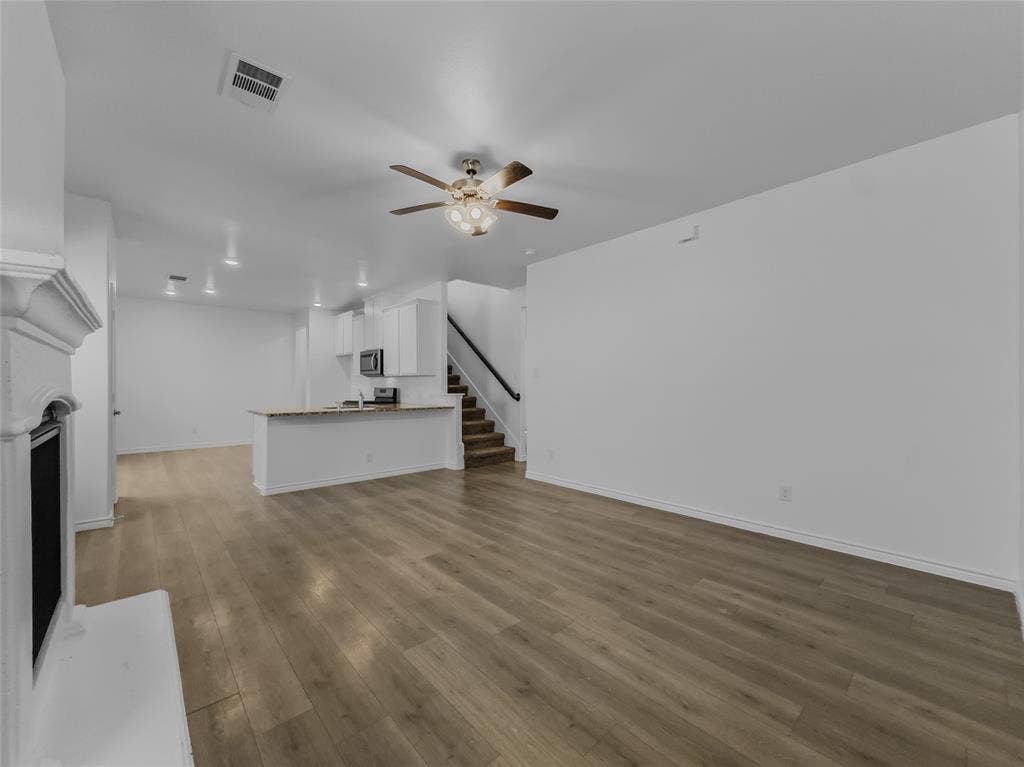 2126 Hobby Drive, Forney, TX 75126 2126 Hobby Drive, Forney, TX 75126