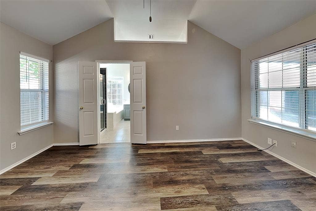 633 Beatty Drive, Grand Prairie, TX 75052
