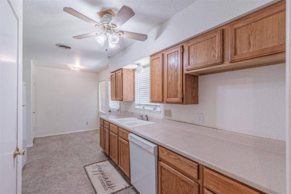 2529 Albemarle Drive, Farmers Branch, TX 75234 2529 Albemarle Drive, Farmers Branch, TX 75234