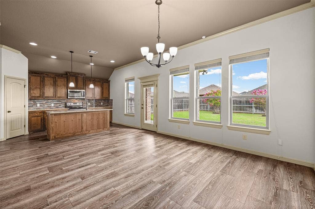3213 Mccoy Lane, Granbury, TX 76049 3213 Mccoy Lane, Granbury, TX 76049