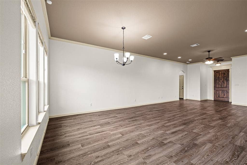 3213 Mccoy Lane, Granbury, TX 76049 3213 Mccoy Lane, Granbury, TX 76049