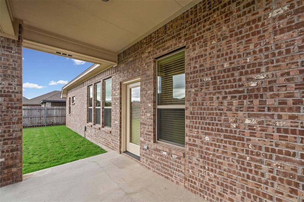 3213 Mccoy Lane, Granbury, TX 76049 3213 Mccoy Lane, Granbury, TX 76049
