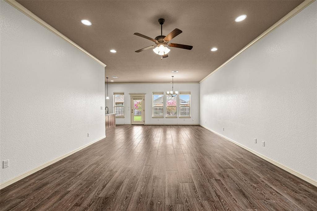 3213 Mccoy Lane, Granbury, TX 76049 3213 Mccoy Lane, Granbury, TX 76049