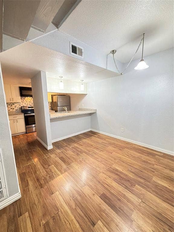 3121 Park Lane, #1095, Dallas, TX 75220 3121 Park Lane, #1095, Dallas, TX 75220