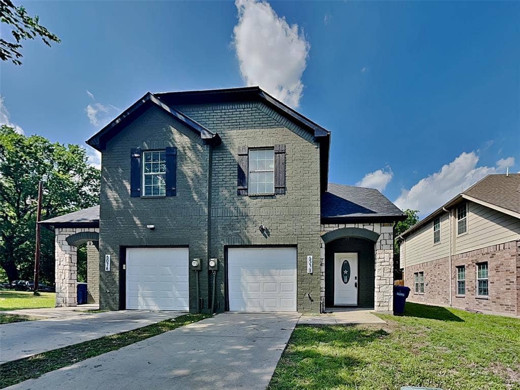 807 Fenet Street, #B, McKinney, TX 75069 807 Fenet Street, #B, McKinney, TX 75069