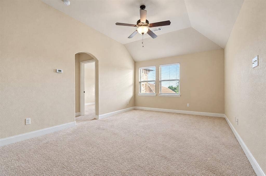 3814 Hyde Park Drive, Midlothian, TX 76065
