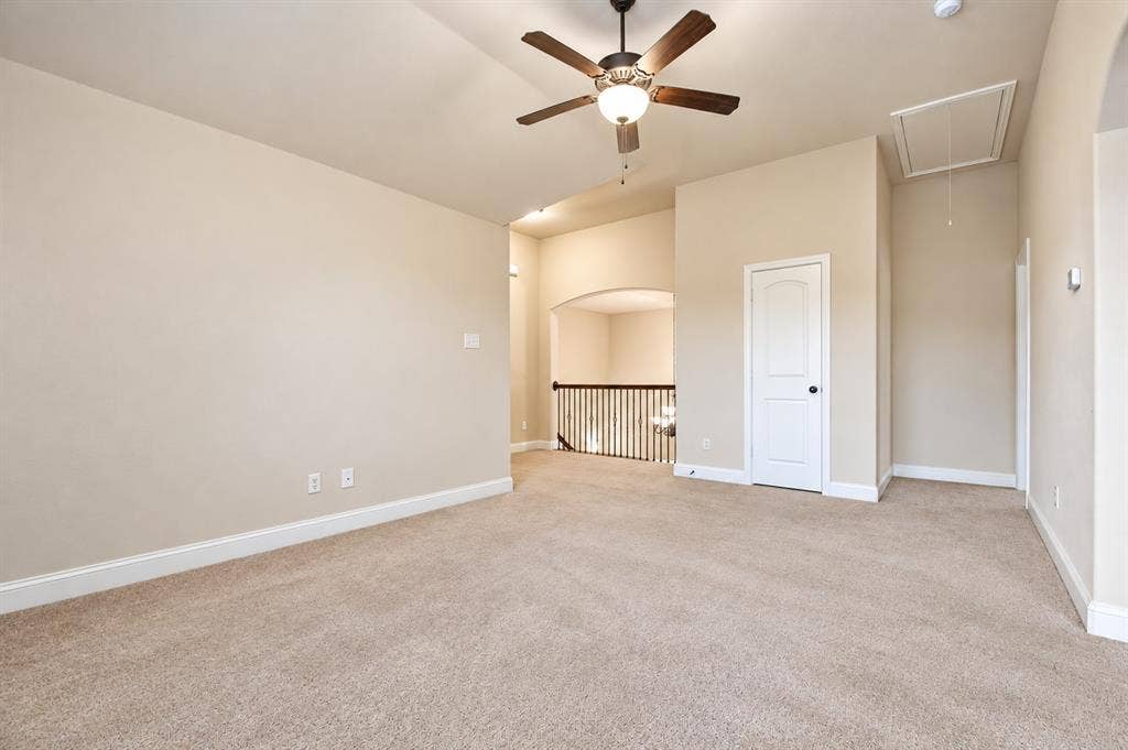 3814 Hyde Park Drive, Midlothian, TX 76065