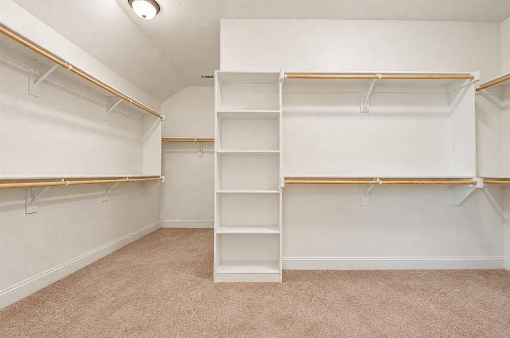3814 Hyde Park Drive, Midlothian, TX 76065