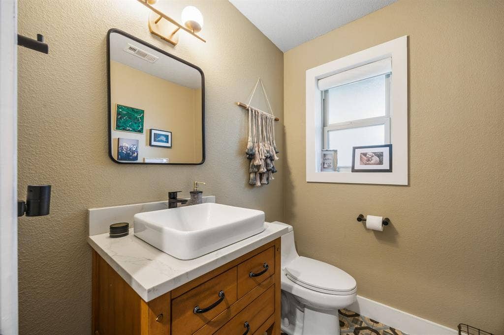 4136 Flintridge Drive, Dallas, TX 75244 4136 Flintridge Drive, Dallas, TX 75244