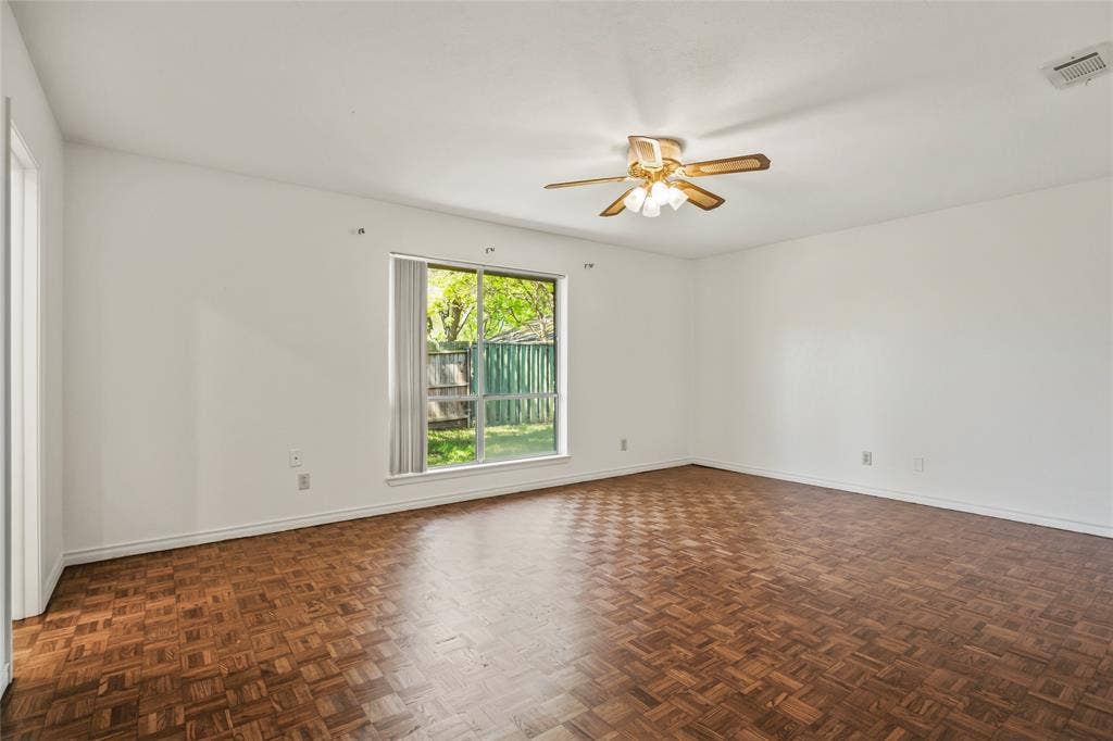 15721 mapleview, Dallas, TX 75248 15721 mapleview, Dallas, TX 75248