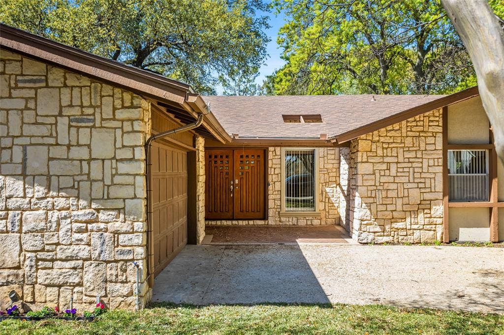 15721 mapleview, Dallas, TX 75248 15721 mapleview, Dallas, TX 75248