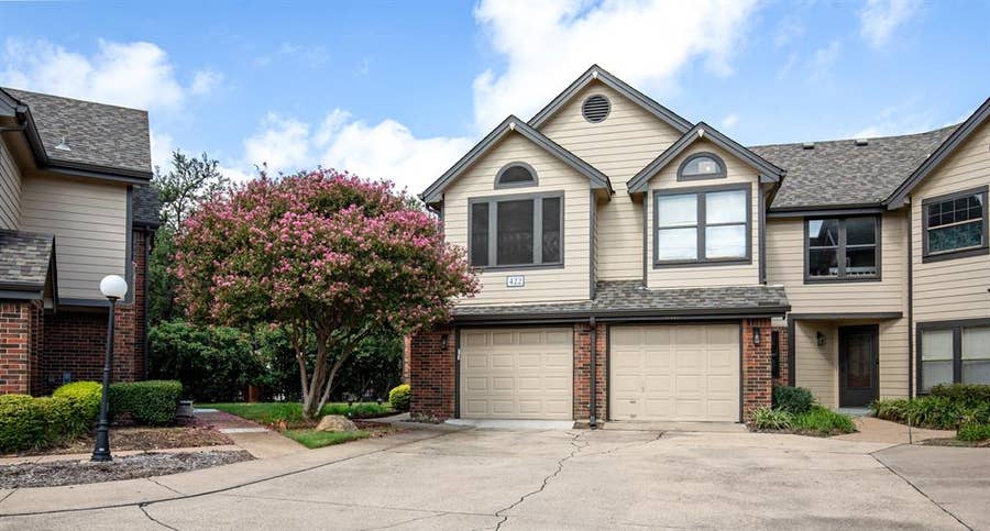 Property photo for 422 Santa Fe Trail, #11, Irving, TX