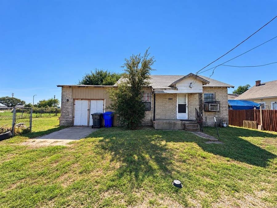 Property photo for 207 E Church Street, Waco, TX