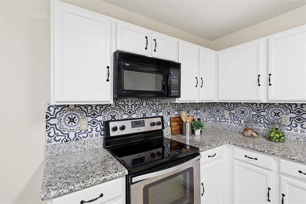 5312 Emmeryville Lane, Fort Worth, TX 76244