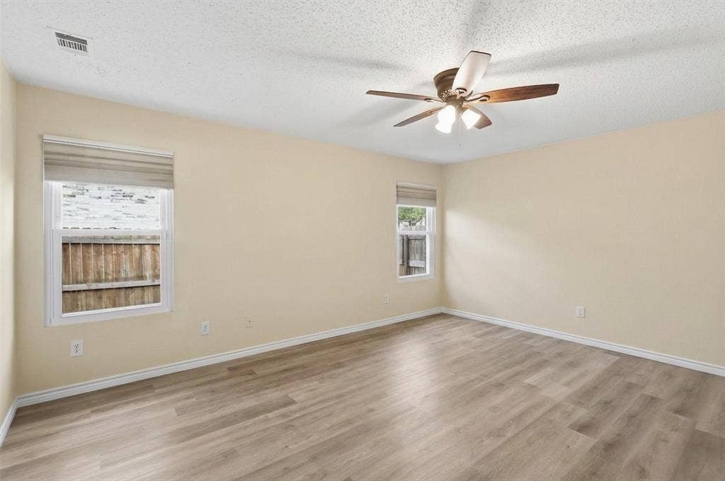 5312 Emmeryville Lane, Fort Worth, TX 76244