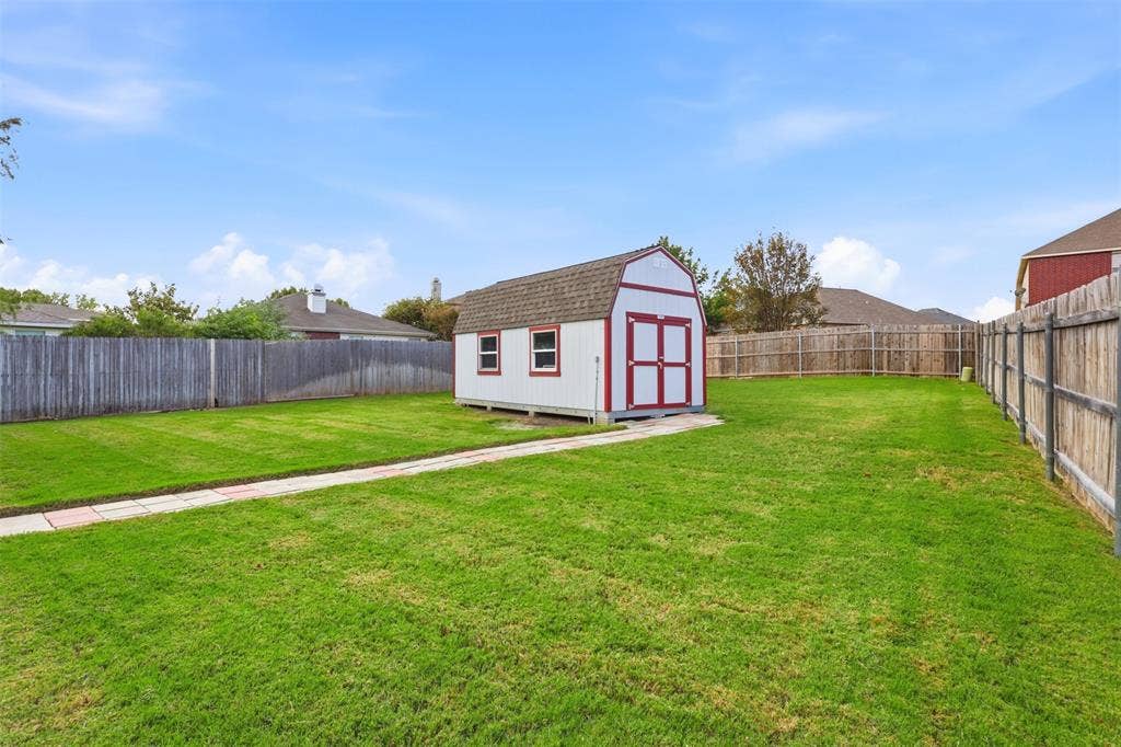 5312 Emmeryville Lane, Fort Worth, TX 76244