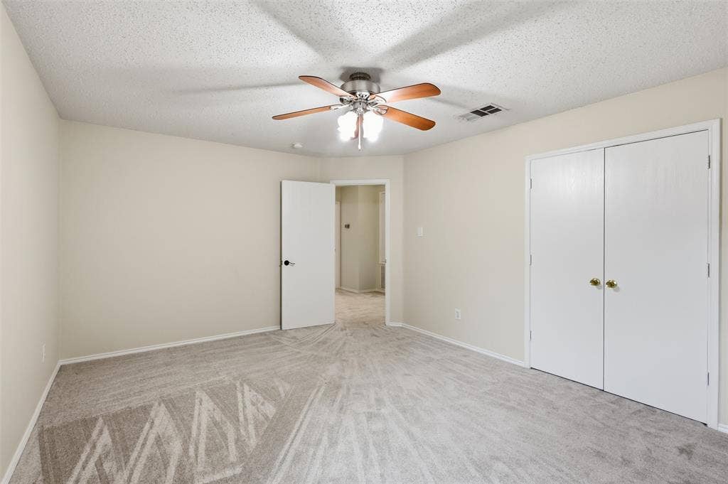 5312 Emmeryville Lane, Fort Worth, TX 76244