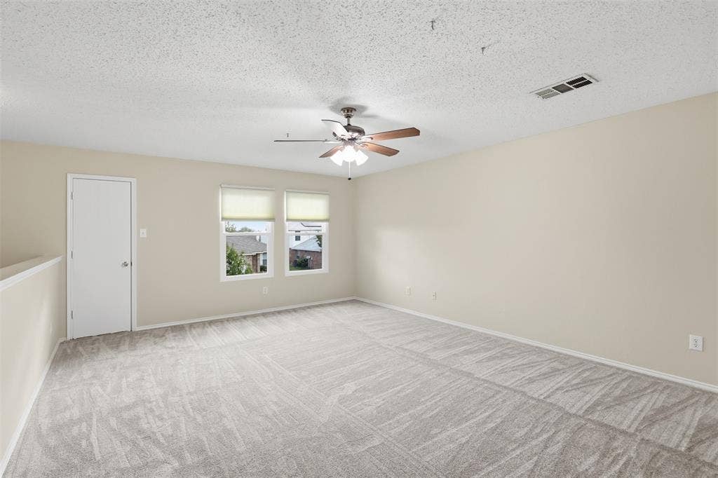 5312 Emmeryville Lane, Fort Worth, TX 76244