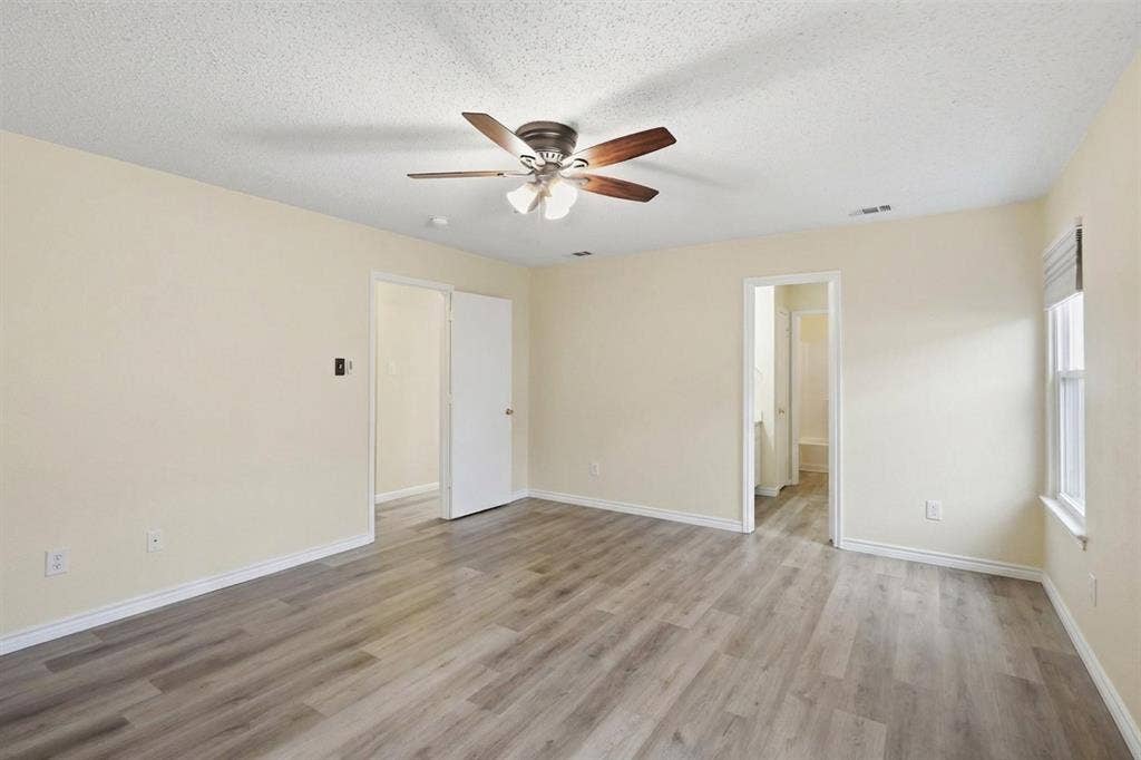 5312 Emmeryville Lane, Fort Worth, TX 76244