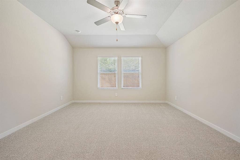 2509 Grand Canyon Street, Anna, TX 75409 Photo is not of the actual home, but is an inspirational photo of builder’s model home and may depict options, furnishings, and/or decorator features that are not included.