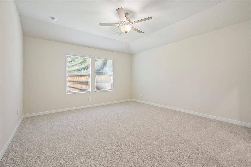 2509 Grand Canyon Street, Anna, TX 75409 Photo is not of the actual home, but is an inspirational photo of builder’s model home and may depict options, furnishings, and/or decorator features that are not included.