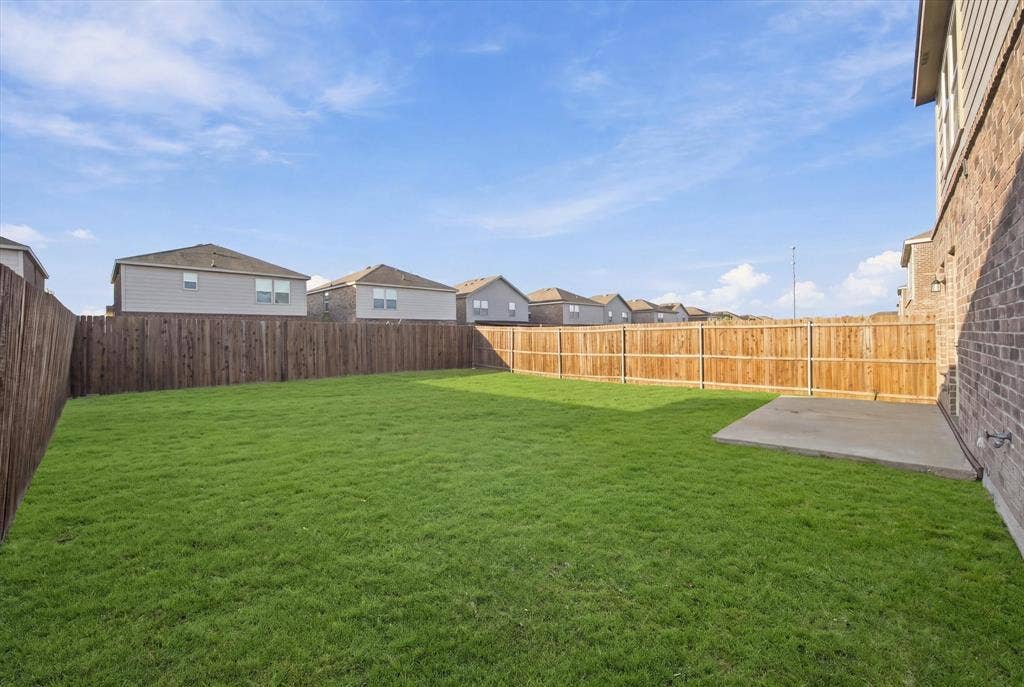 1526 Vega Drive, Forney, TX 75126 1526 Vega Drive, Forney, TX 75126