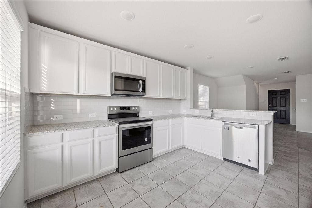 1526 Vega Drive, Forney, TX 75126 1526 Vega Drive, Forney, TX 75126