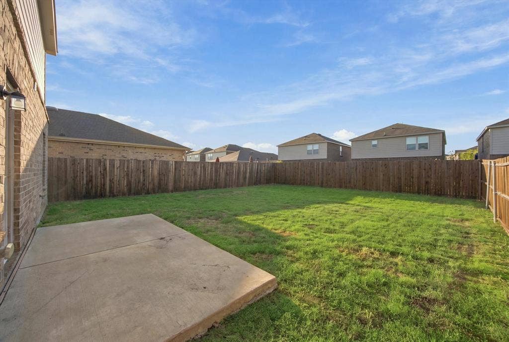 1526 Vega Drive, Forney, TX 75126 1526 Vega Drive, Forney, TX 75126
