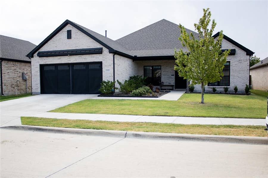 Property photo for 332 Lakeside Drive, Lavon, TX