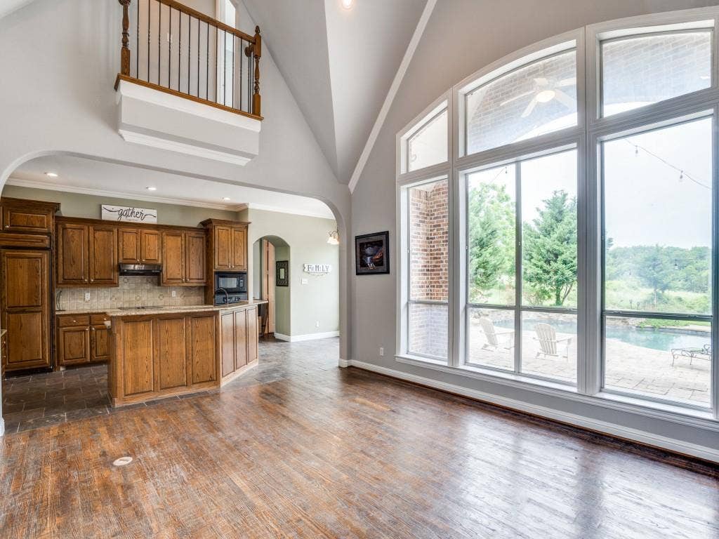207 River Oaks, Combine, TX 75159 Open Floor Plan