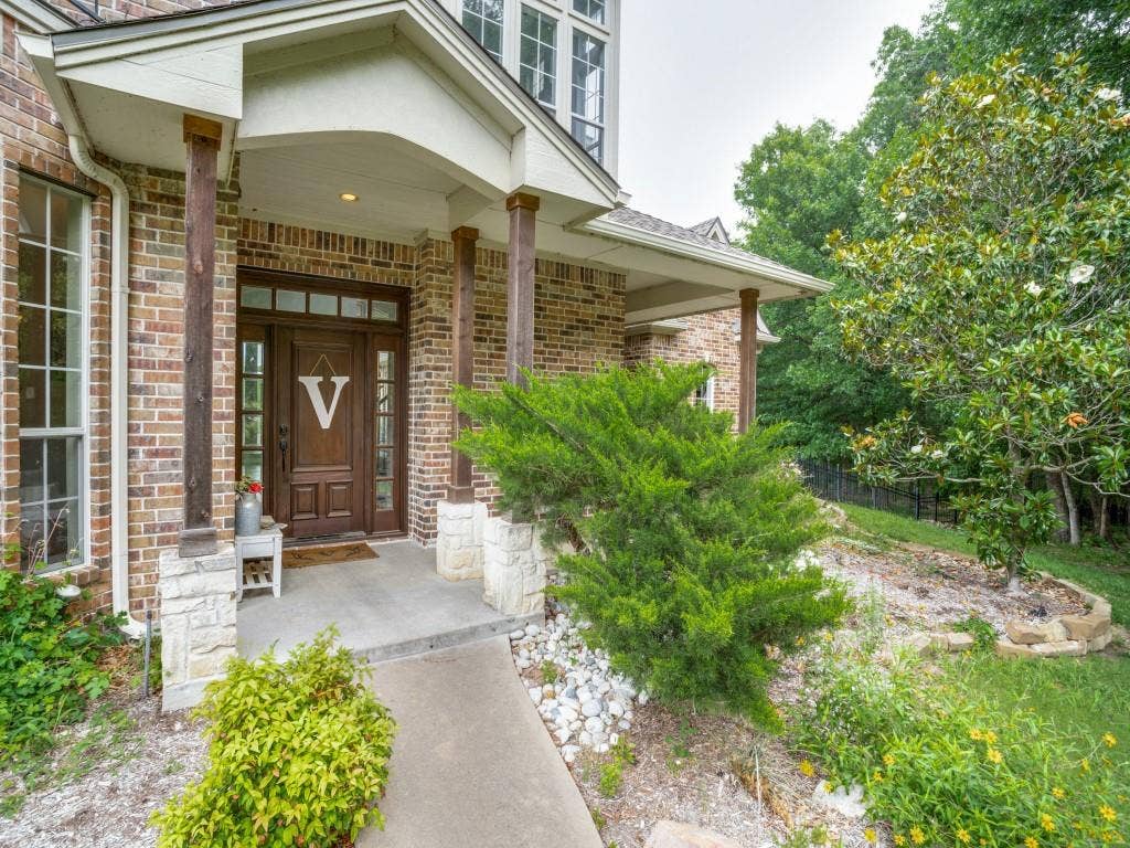 207 River Oaks, Combine, TX 75159 Welcome Home