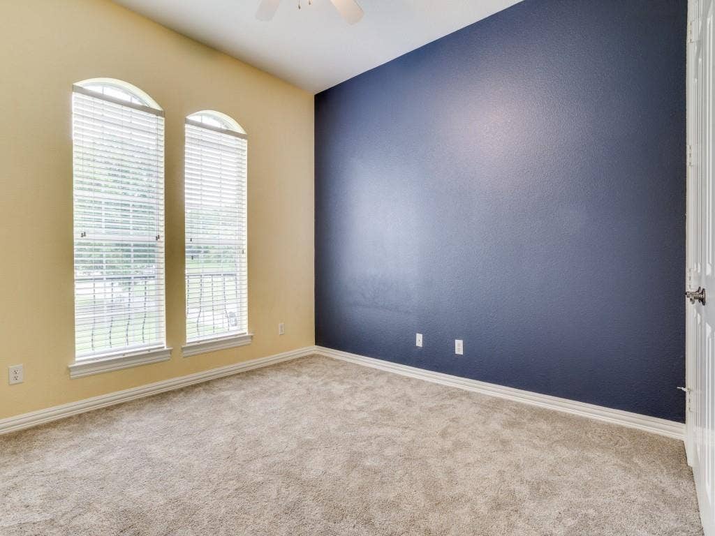 207 River Oaks, Combine, TX 75159 Bed 3