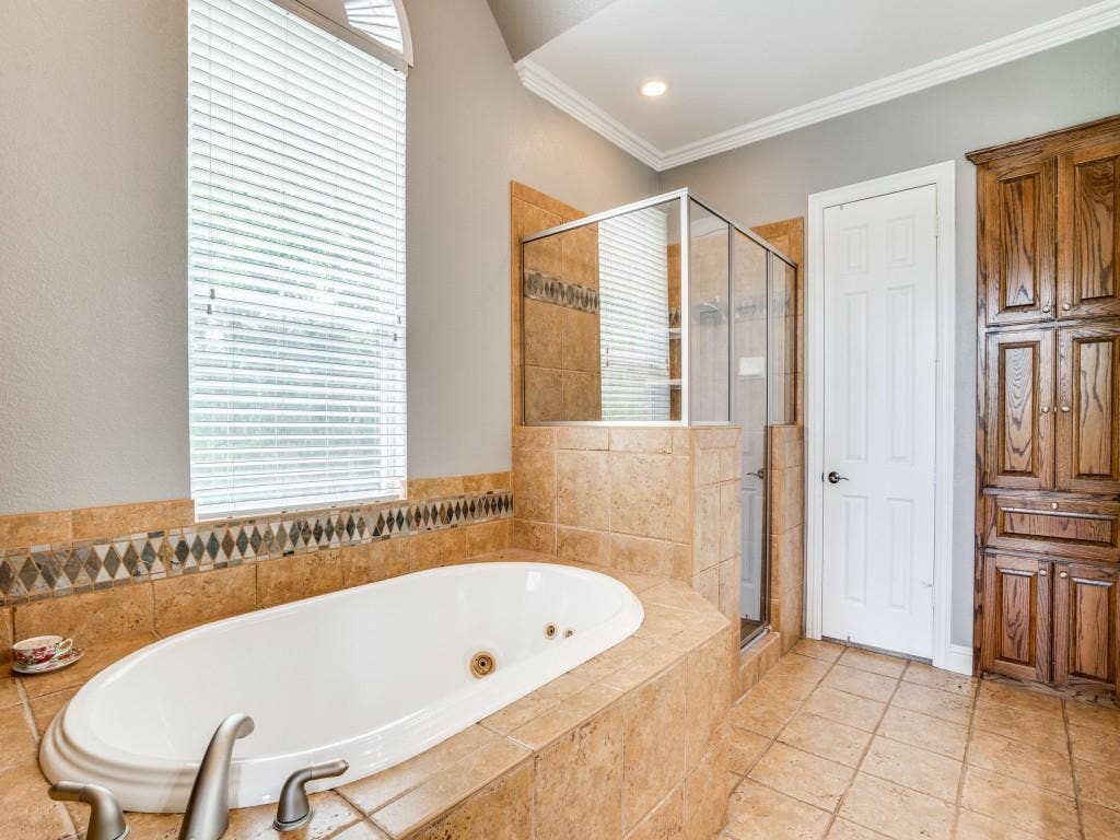 207 River Oaks, Combine, TX 75159 207 River Oaks, Combine, TX 75159