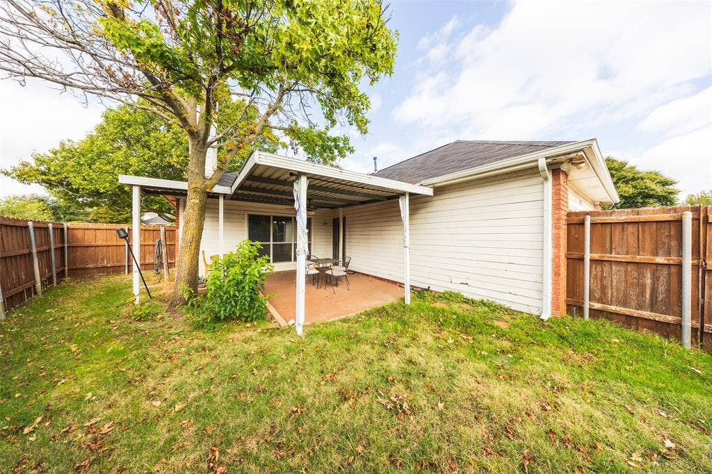 7836 Armor Lane, Frisco, TX 75035 7836 Armor Lane, Frisco, TX 75035