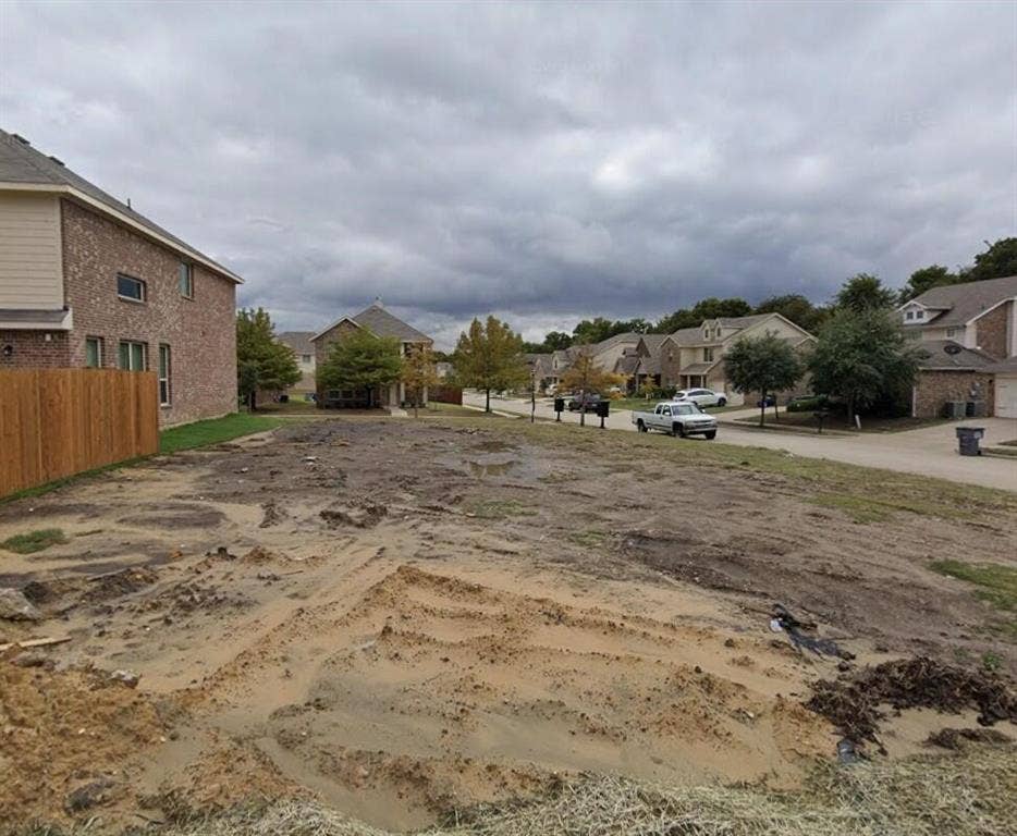 1948 Parkside Mews, Lancaster, TX 75146 1948 Parkside Mews, Lancaster, TX 75146
