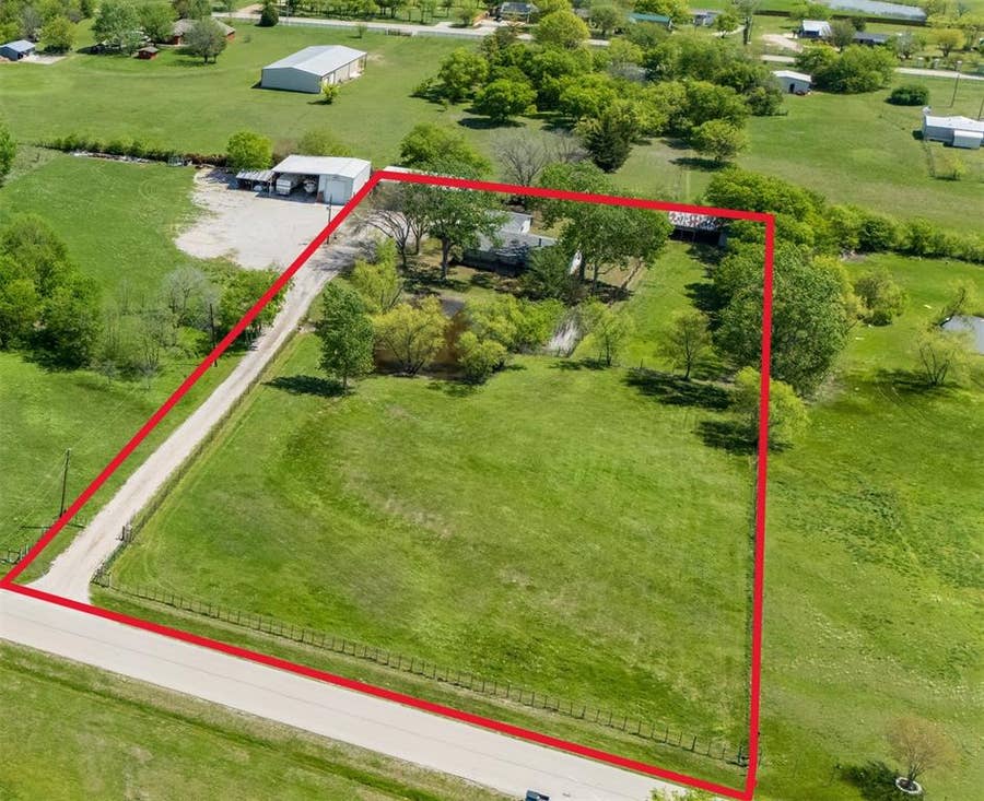 Property photo for 14260 Warbler Lane, Haslet, TX