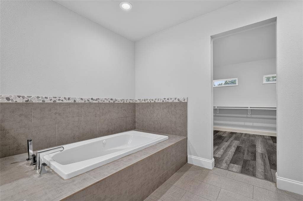 6711 Duffield Court, Dallas, TX 75248 6711 Duffield Court, Dallas, TX 75248