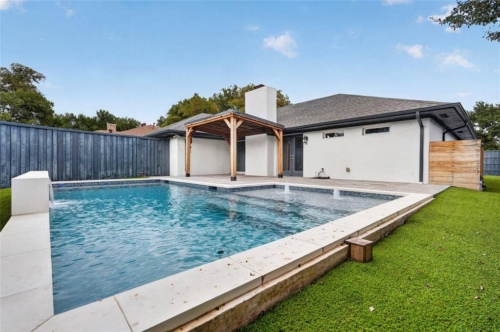 6711 Duffield Court, Dallas, TX 75248 6711 Duffield Court, Dallas, TX 75248