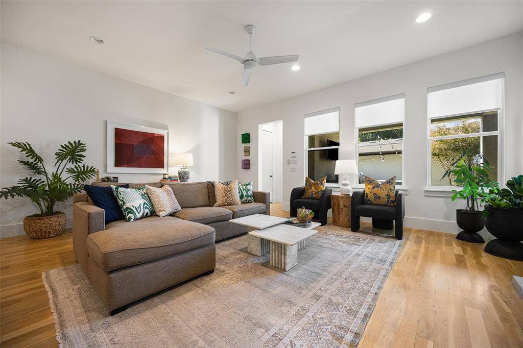5622 Matalee Avenue, Dallas, TX 75206 5622 Matalee Avenue, Dallas, TX 75206