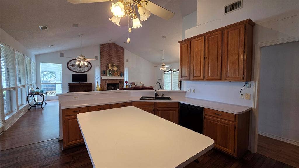 5488 Point LaVista, Malakoff, TX 75148 5488 Point LaVista, Malakoff, TX 75148