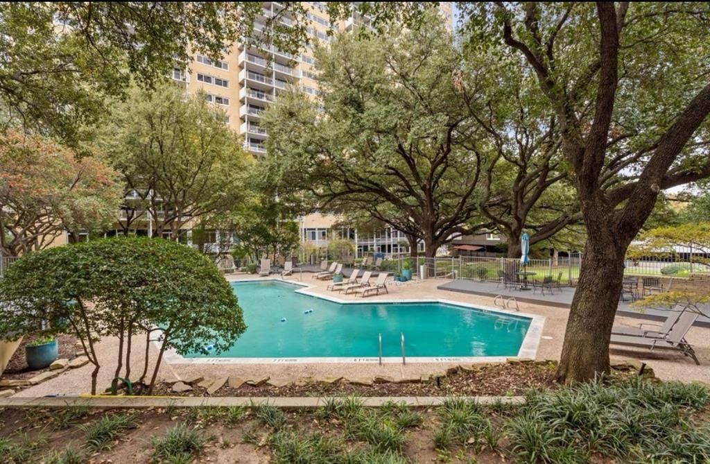 3883 Turtle Creek Boulevard, #907, Dallas, TX 75219 3883 Turtle Creek Boulevard, #907, Dallas, TX 75219