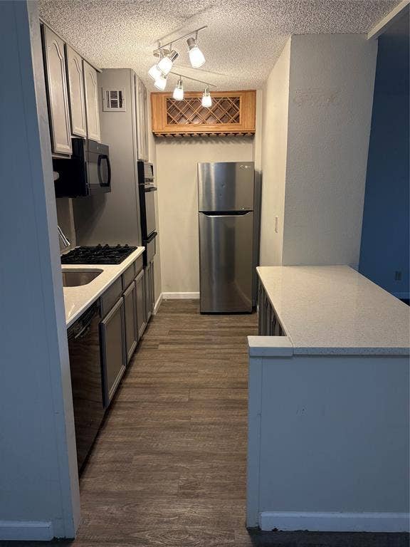 3883 Turtle Creek Boulevard, #907, Dallas, TX 75219 3883 Turtle Creek Boulevard, #907, Dallas, TX 75219