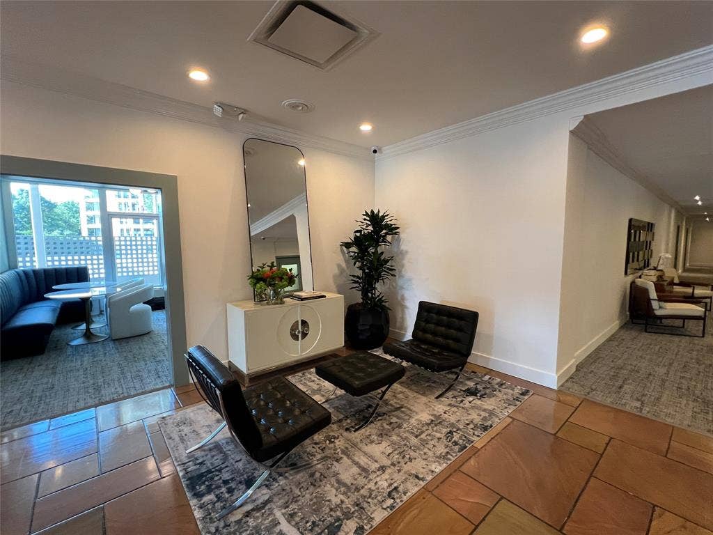 3883 Turtle Creek Boulevard, #907, Dallas, TX 75219 3883 Turtle Creek Boulevard, #907, Dallas, TX 75219