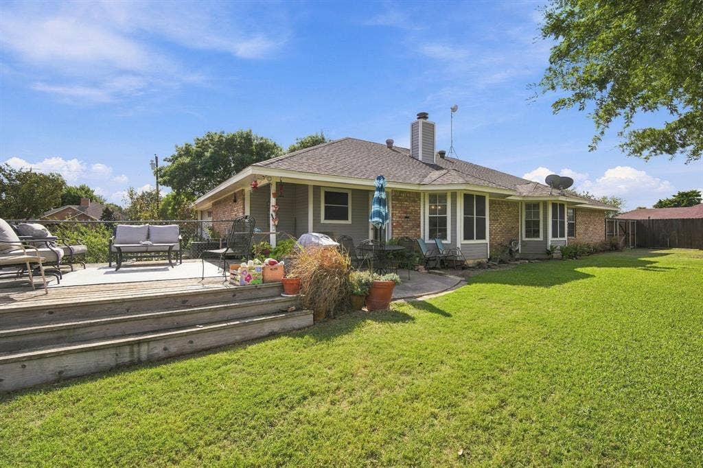 819 Nokomis Circle, Lancaster, TX 75146 819 Nokomis Circle, Lancaster, TX 75146
