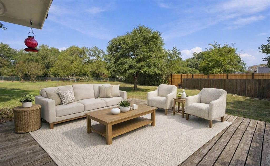819 Nokomis Circle, Lancaster, TX 75146 Virtually staged furniture