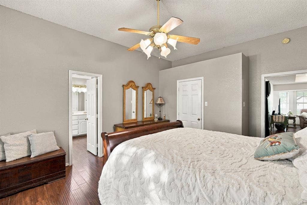 819 Nokomis Circle, Lancaster, TX 75146 819 Nokomis Circle, Lancaster, TX 75146