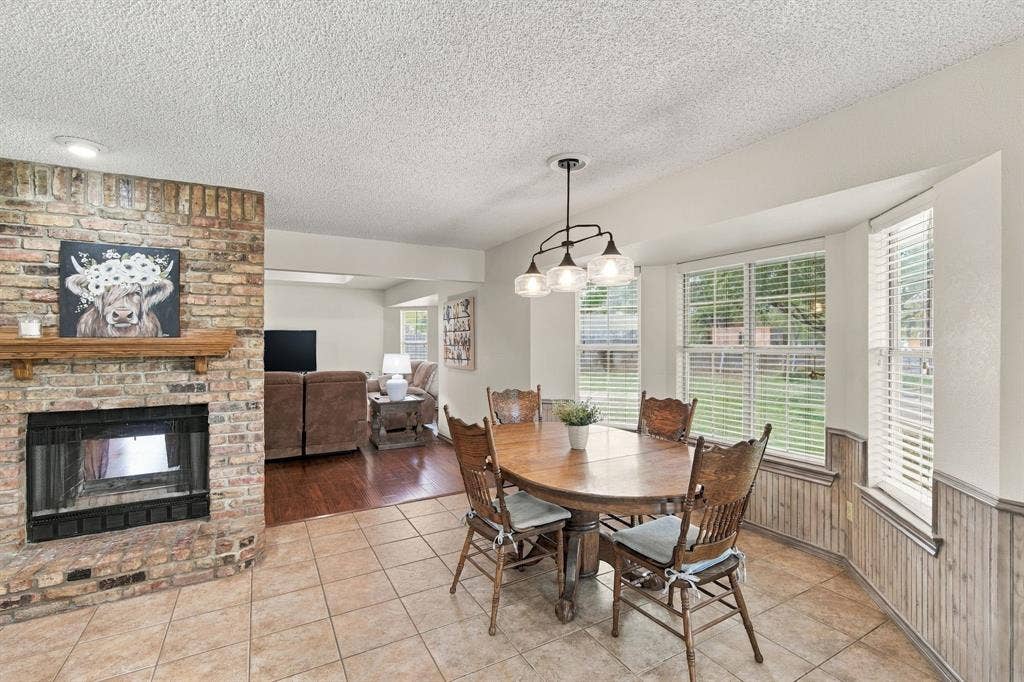819 Nokomis Circle, Lancaster, TX 75146 819 Nokomis Circle, Lancaster, TX 75146