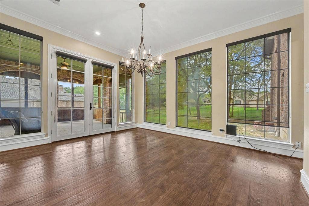 208 Cape Shore Drive, Kemp, TX 75143 Dining Room with view of enclosed patio