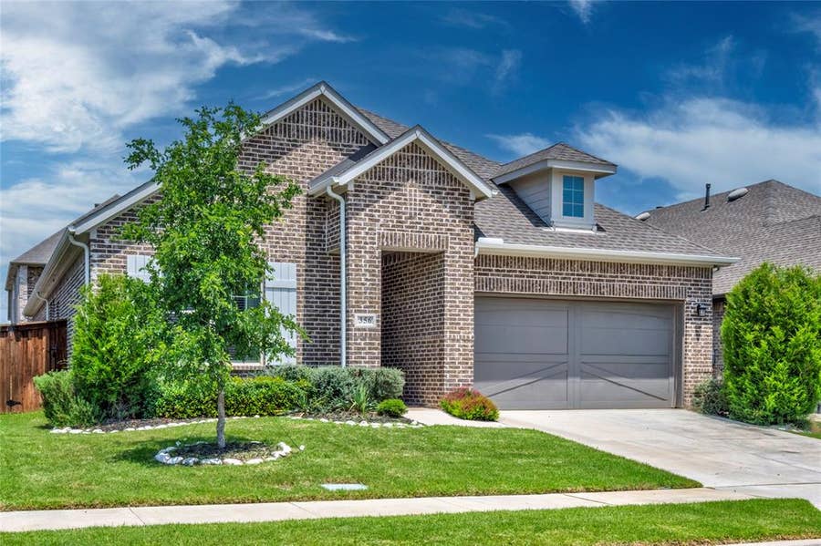 Property photo for 356 Greenbriar Road, Little Elm, TX
