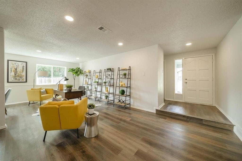 1903 Arvada Drive, Richardson, TX 75081 1903 Arvada Drive, Richardson, TX 75081